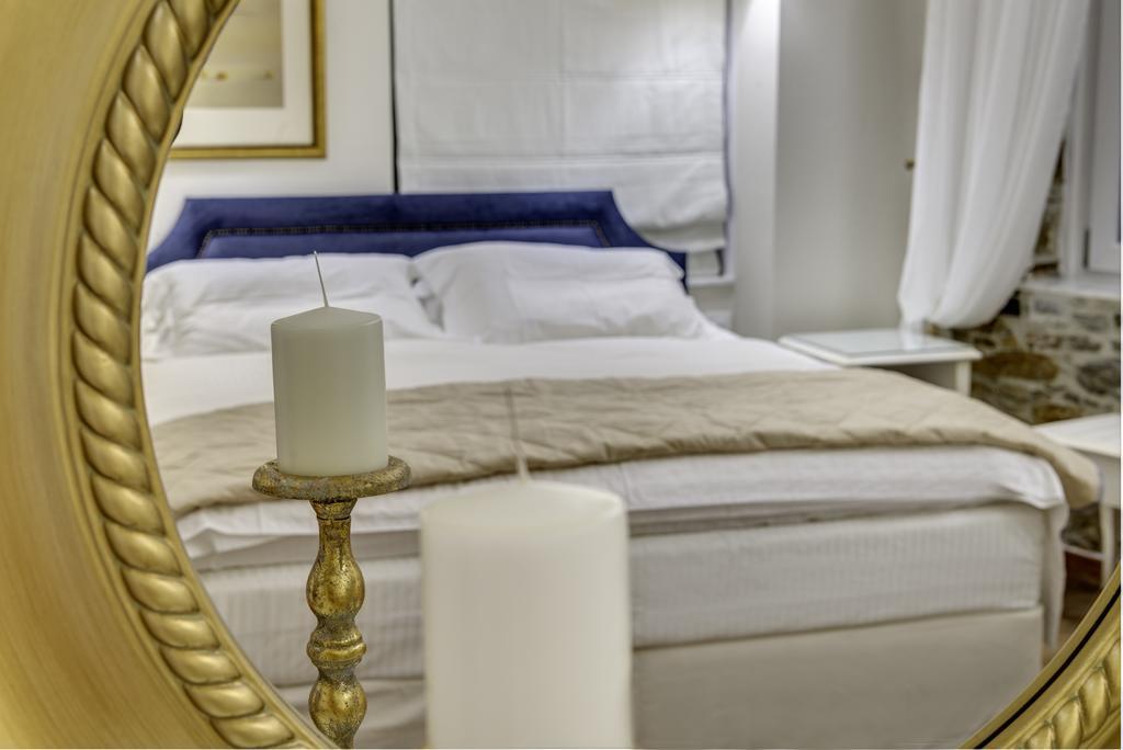 1844 Suites Syros Ermoupoli Buitenkant foto