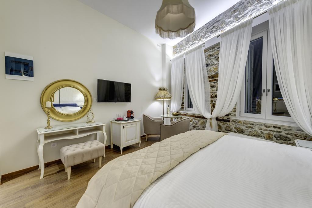 1844 Suites Syros Ermoupoli Buitenkant foto