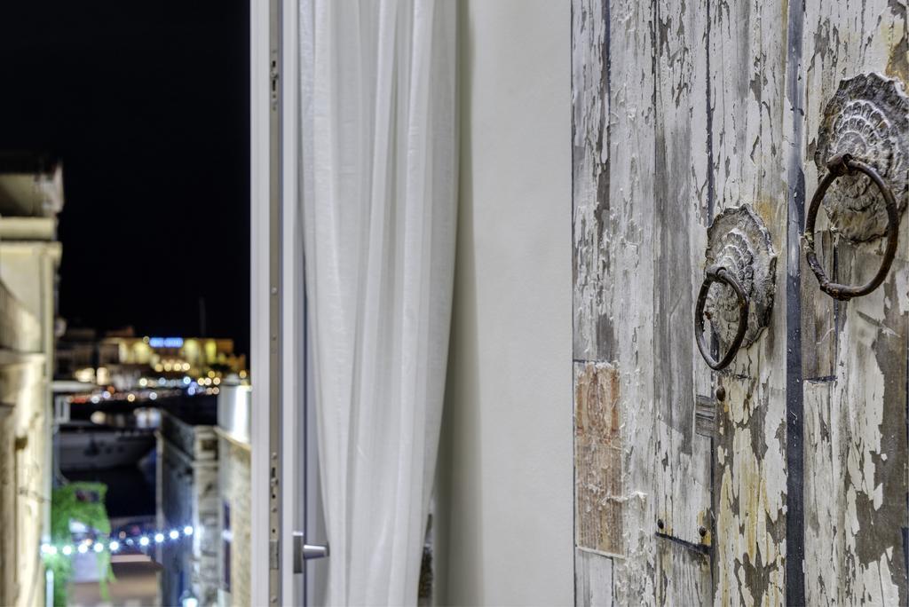 1844 Suites Syros Ermoupoli Buitenkant foto