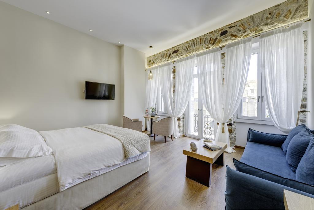 1844 Suites Syros Ermoupoli Buitenkant foto