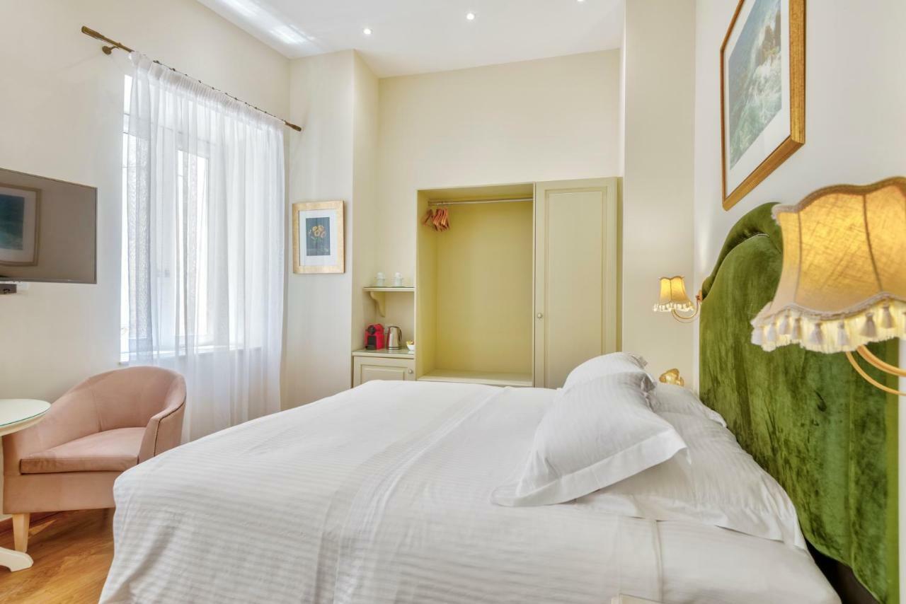 1844 Suites Syros Ermoupoli Buitenkant foto